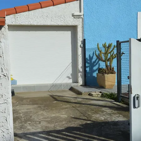 House Close To The For 23 People Holiday home
